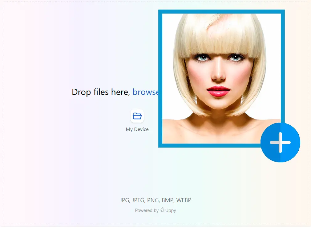 Nahrajte 2 zdrojové fotografie.